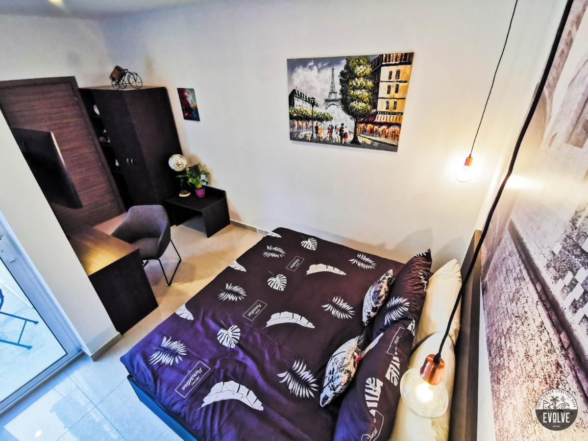 Evolve Coliving Guesthouse Sliema Buitenkant foto