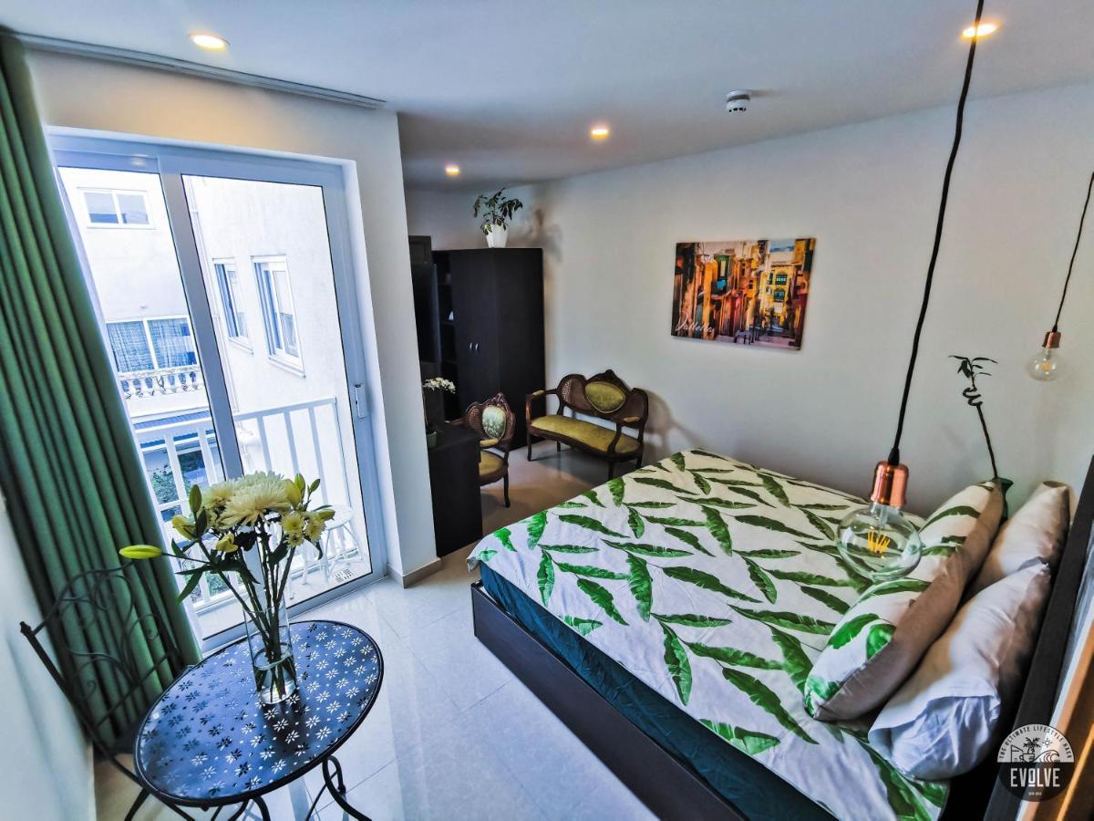 Evolve Coliving Guesthouse Sliema Buitenkant foto